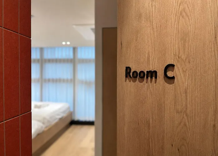 88 By Otel